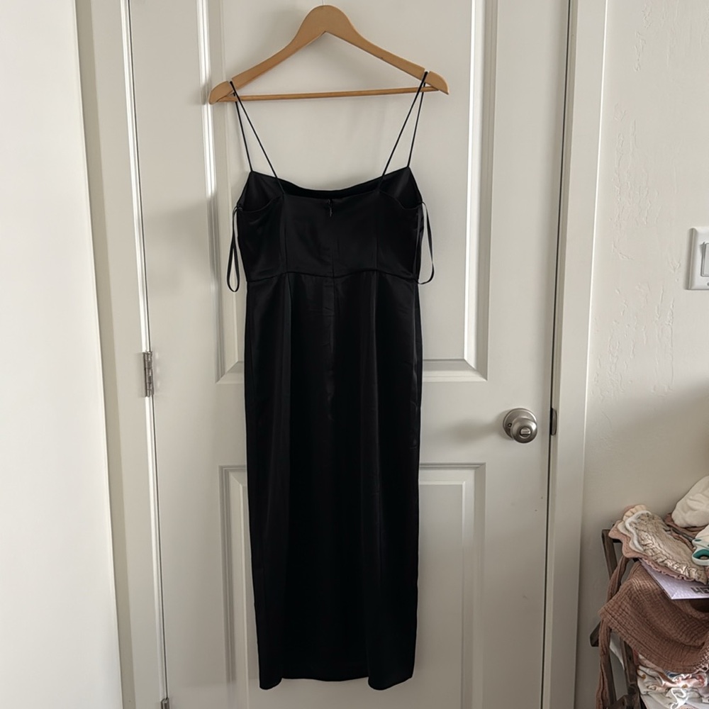Aritzia Ten By Babaton Dress - Black (6) - Picture 3 of 6